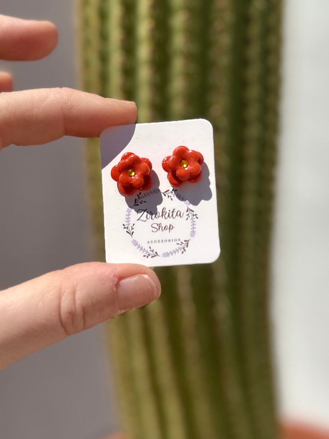Pendientes pequeños de flores
