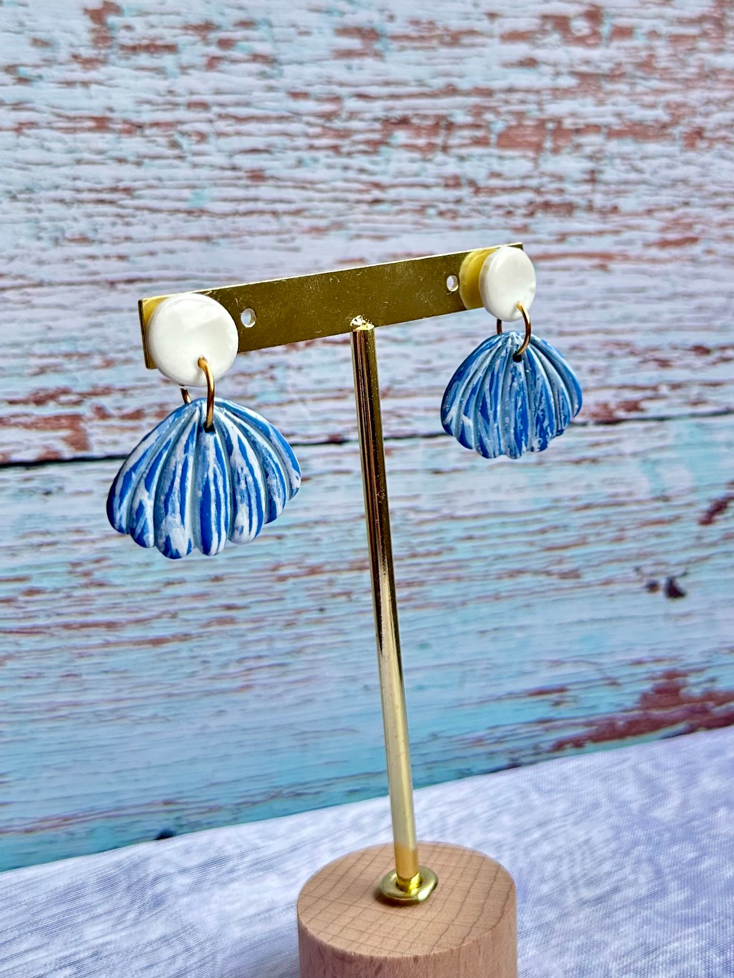 Modelo conchas azules de la colección bahía feliz
