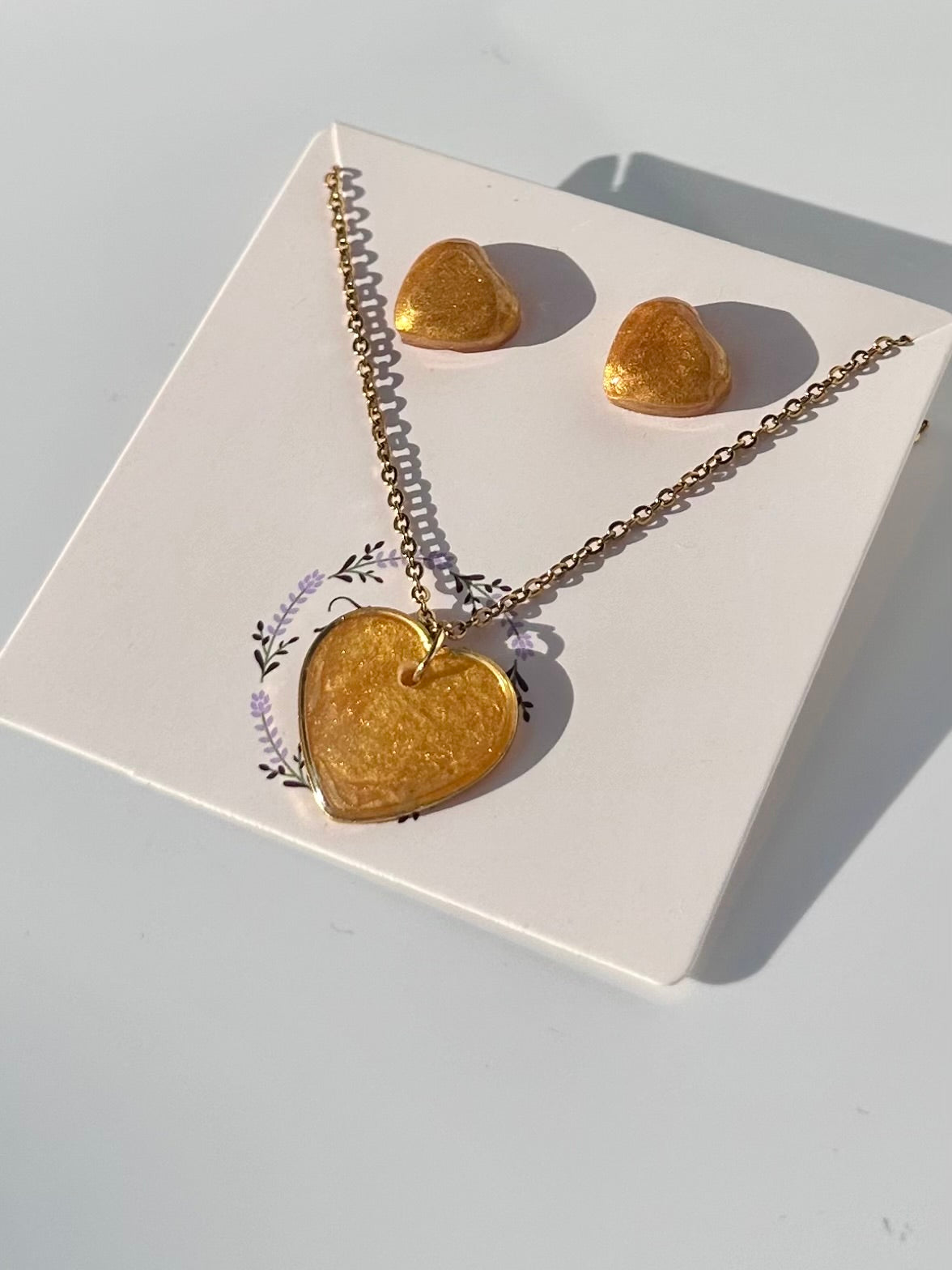 Conjunto corazón de resina