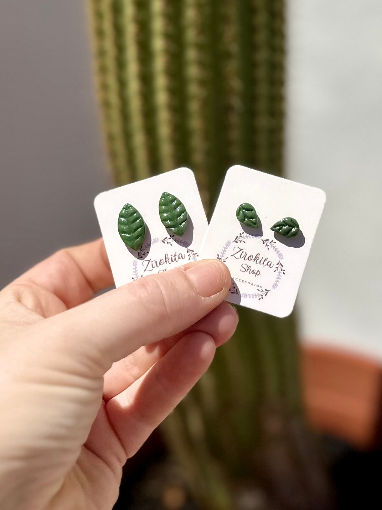 Pendientes de hojas pequeños