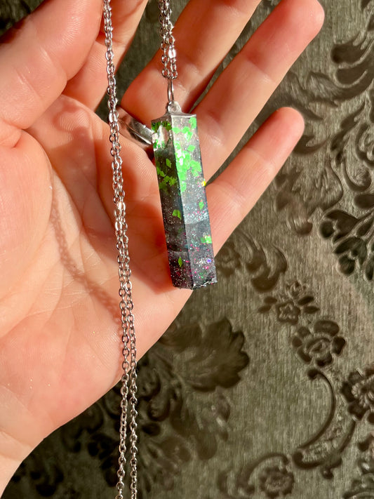 Colgante de cristal de resina brillante de la colección mundo mágico