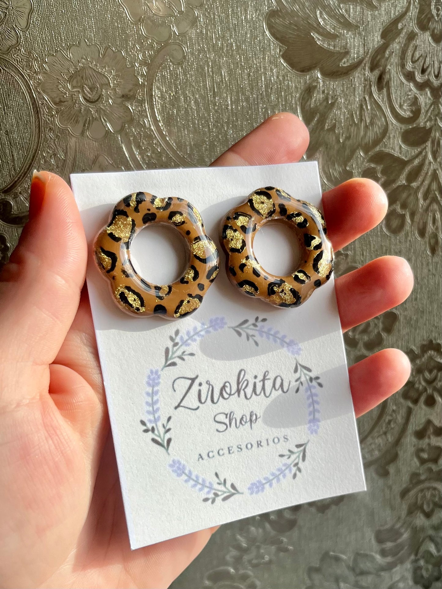 Pendientes animal print flor