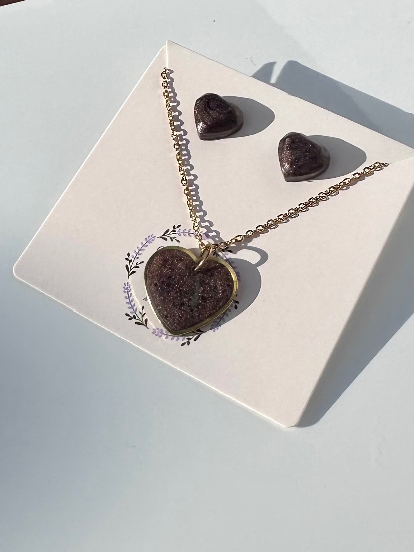 Conjunto corazón de resina