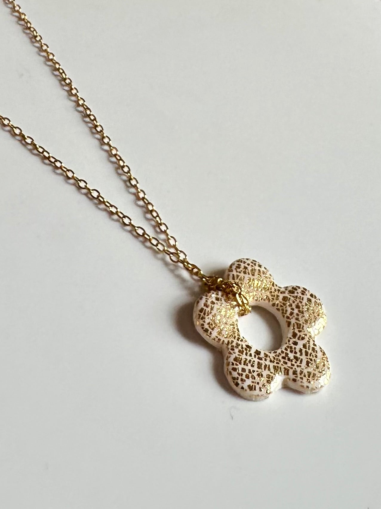 Collar de flor