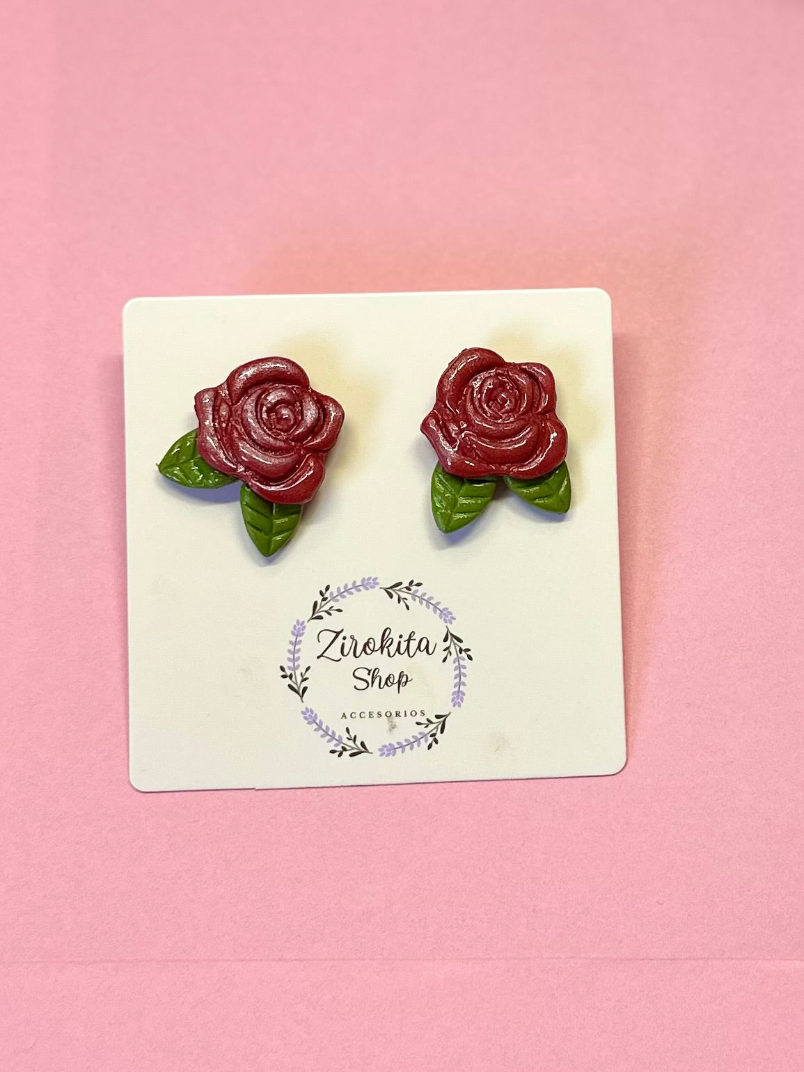 Pendientes de rosas rojas