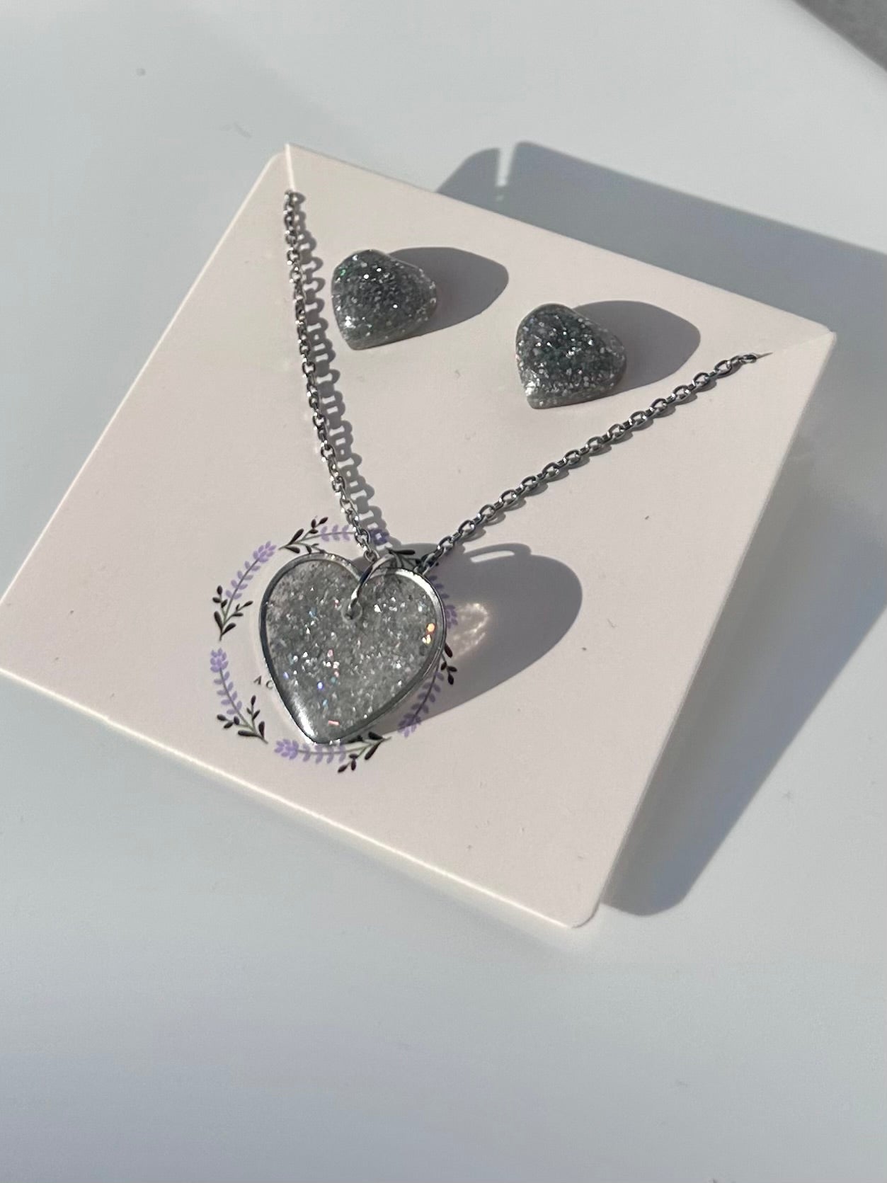 Conjunto corazón de resina