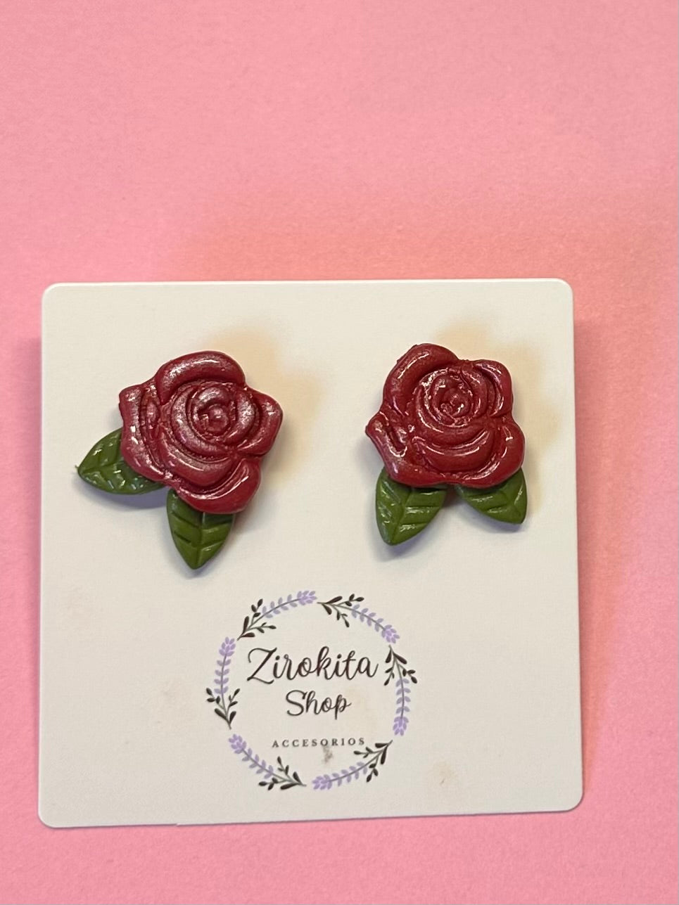 Pendientes de rosas rojas