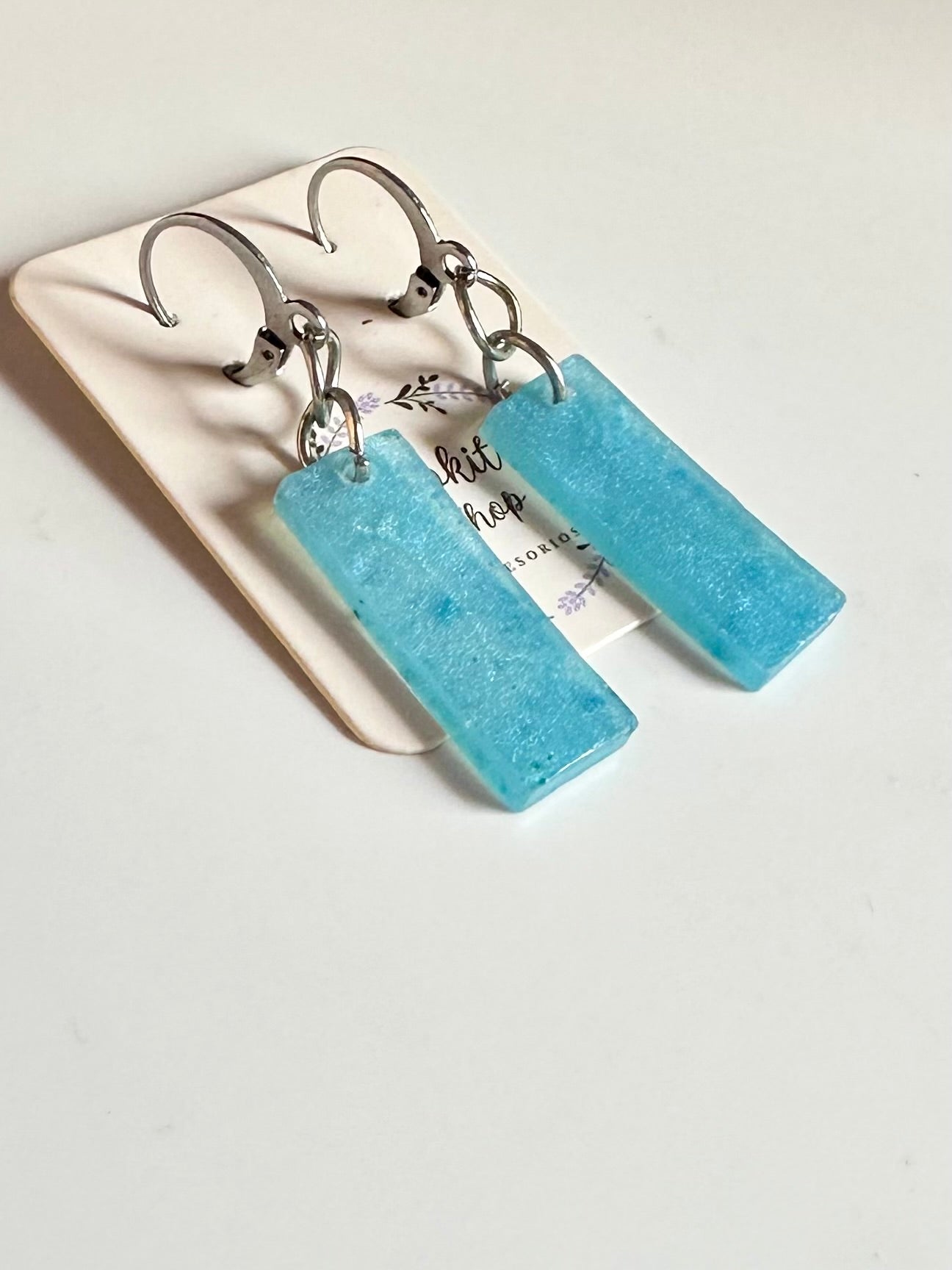 Pendientes de resina azules