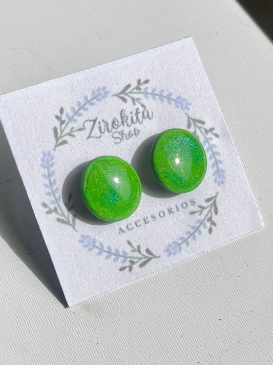 Mini pendientes verdes