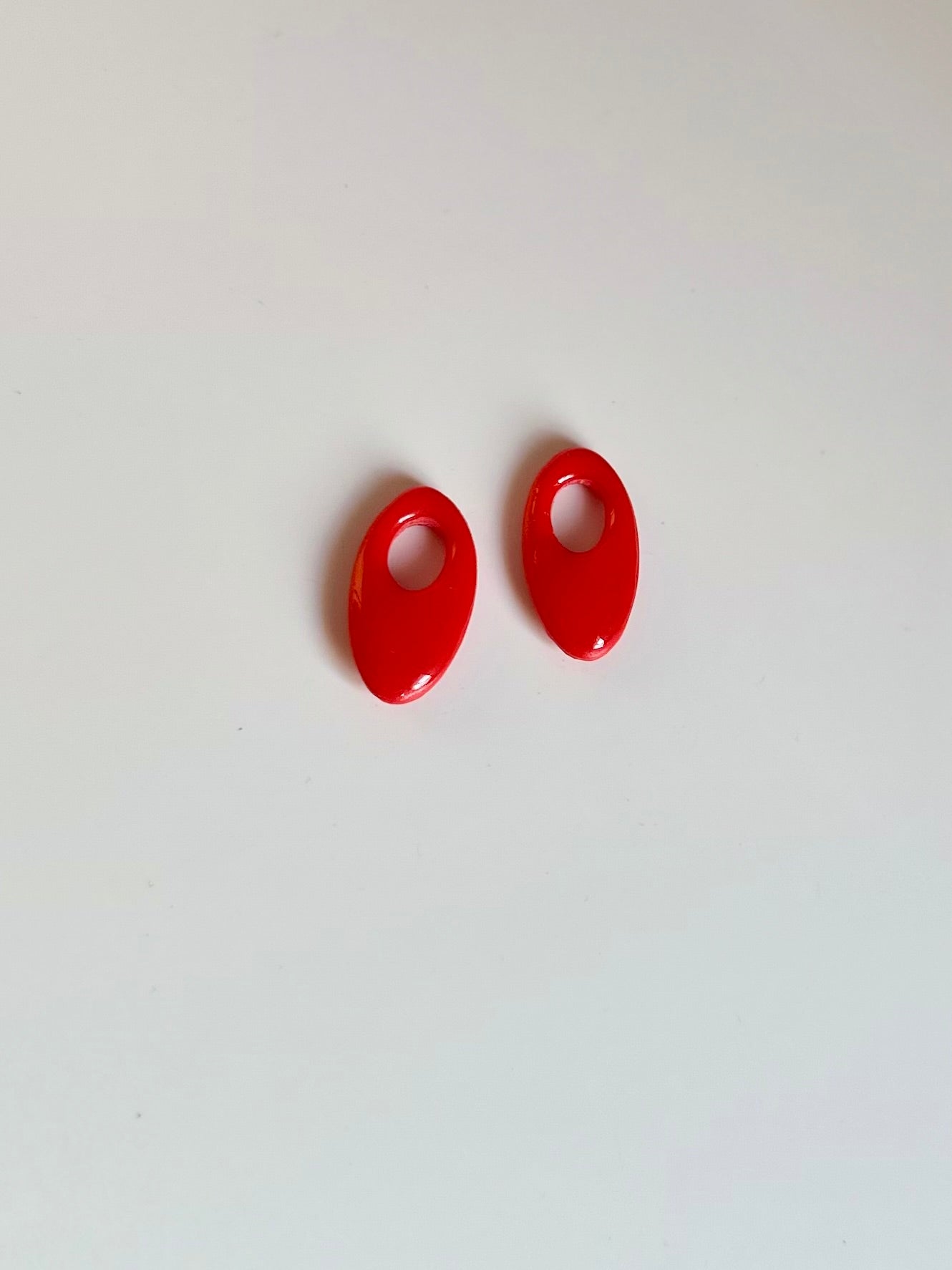 Dijes ovalados