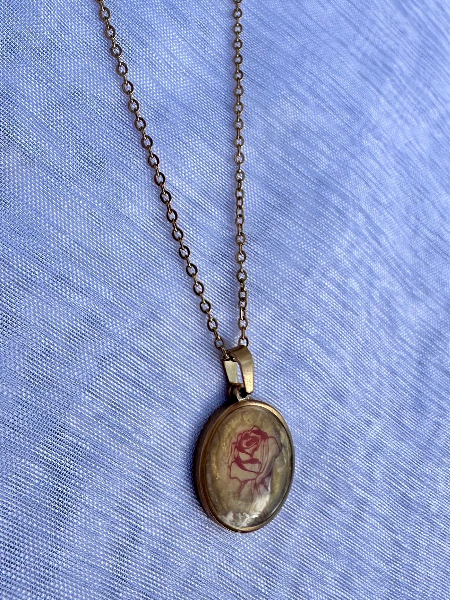 Medallón de la colección cuéntame un cuento “rosa”