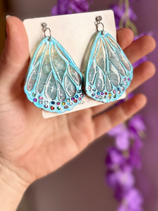 Pendientes de resina alas de mariposa