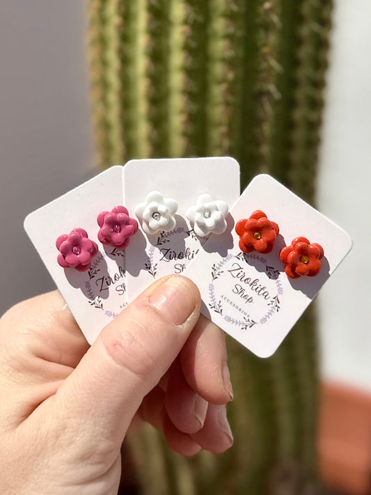 Pendientes pequeños de flores