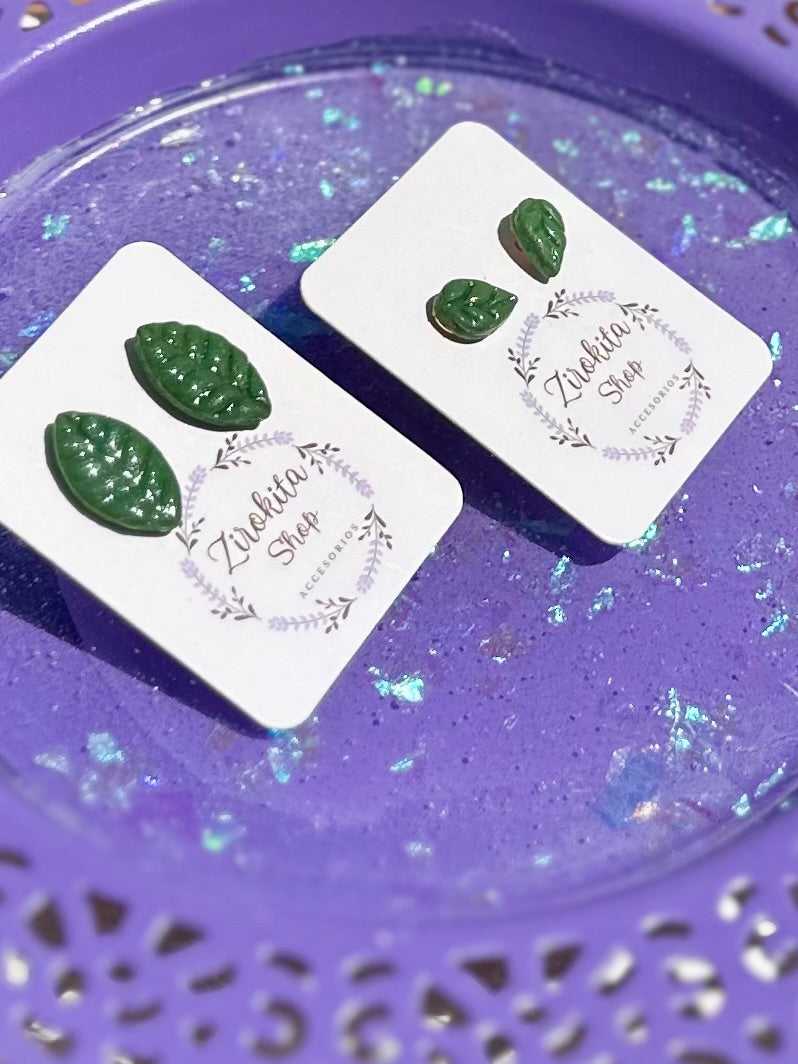 Pendientes de hojas pequeños