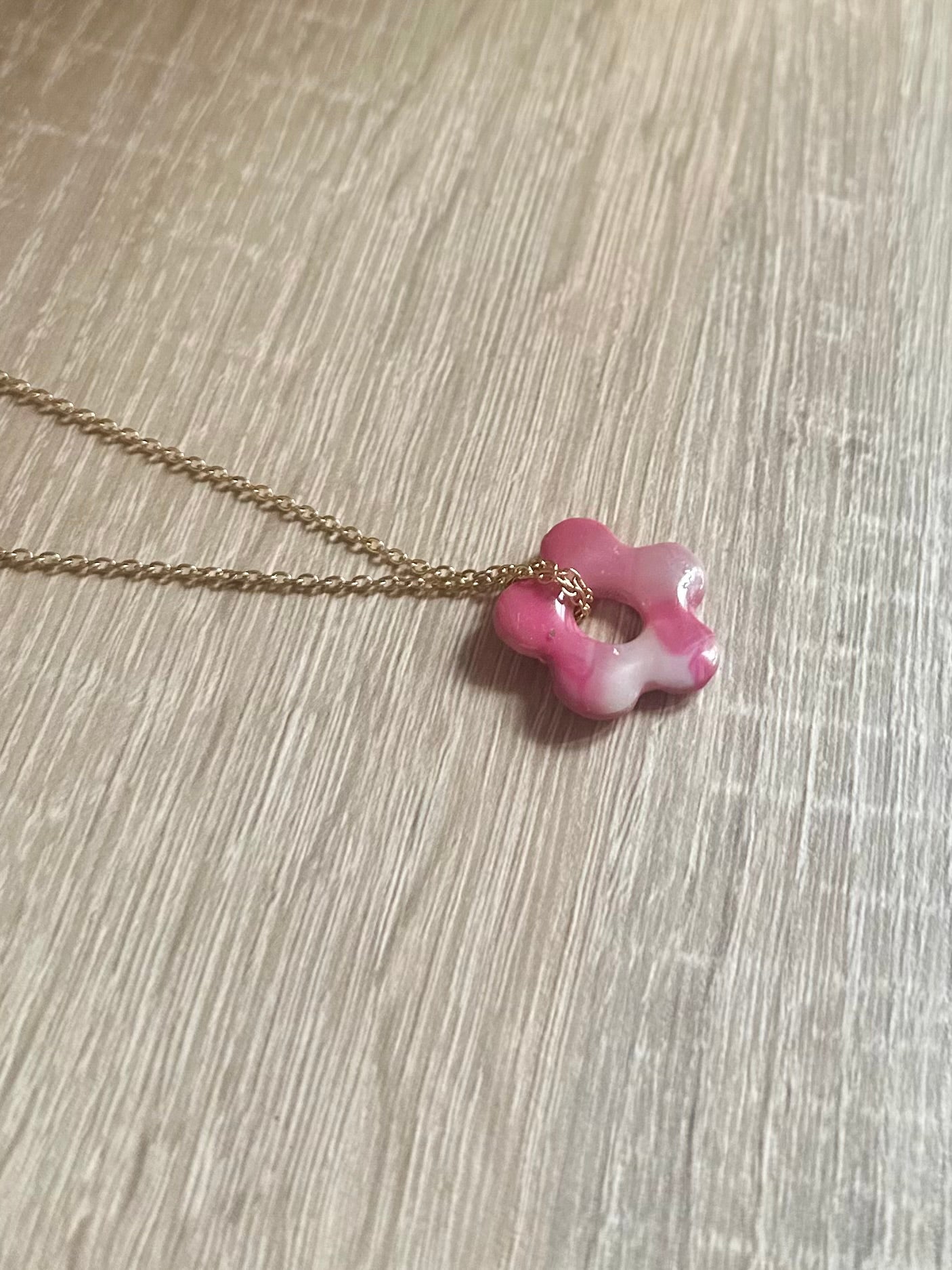 Collar de flor
